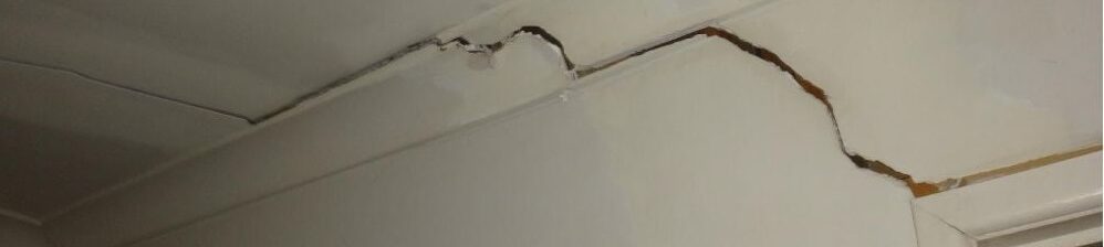 Cracked wall and ceiling - a sign of subsidence